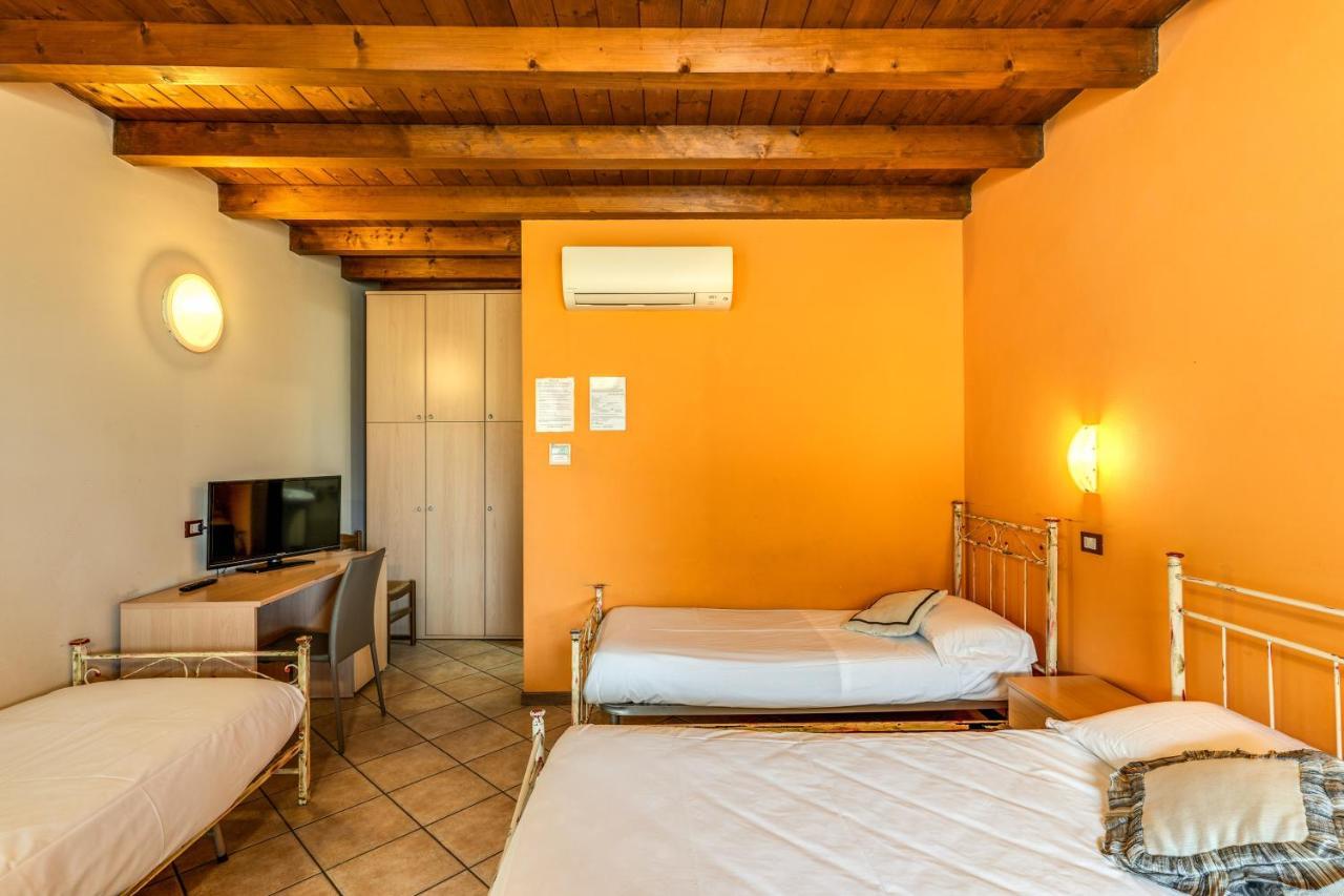 Agriturismo Pozzo Fiorito Castiglione Delle Stiviere Extérieur photo