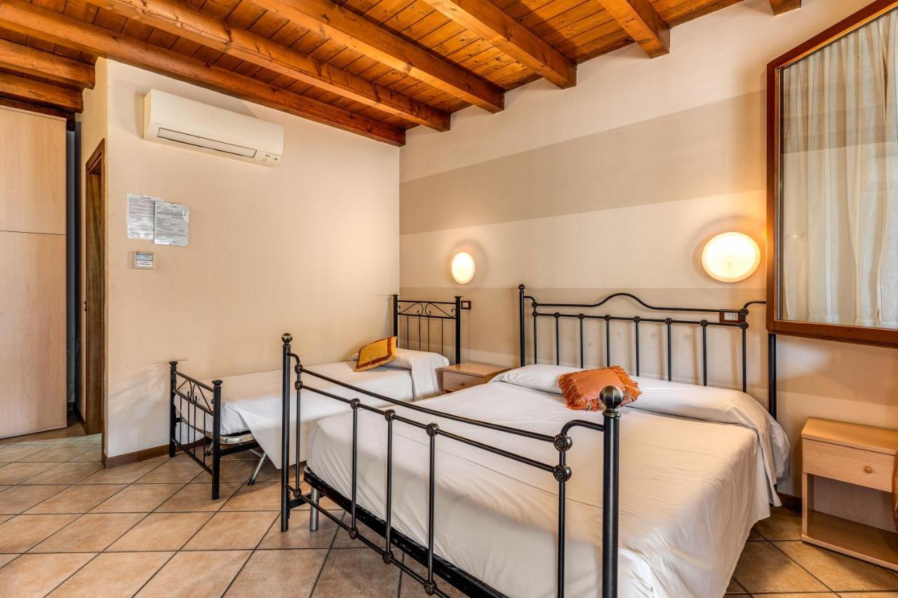 Agriturismo Pozzo Fiorito Castiglione Delle Stiviere Extérieur photo